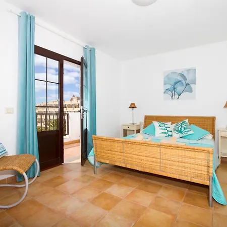Playa Honda Sleeps 8 Pool Wifi * Playa Honda (Lanzarote)
